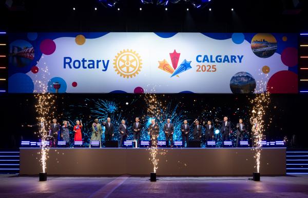 
        

      Rotary anuncia Subsídio de Grande Escala de US$ 2 milhões para promover a paz na Colômbia

      
         
        
          